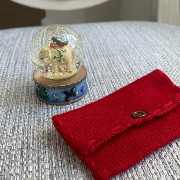 Elephant with Bird Mini Snowglobe & Red Knit Pouch - Picture 3 of 7
